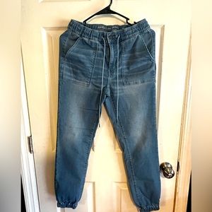 American Eagle Jogger jeans soft knit sz 8